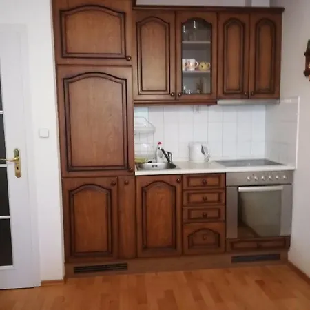 U Kolonady